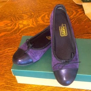 Womens Munro American Size 7 Leather Ballet Flat